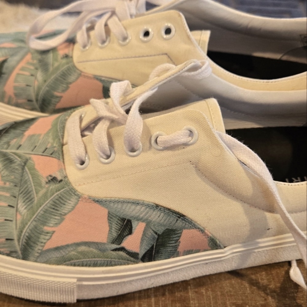 Amiri  Casual fashion sneakers